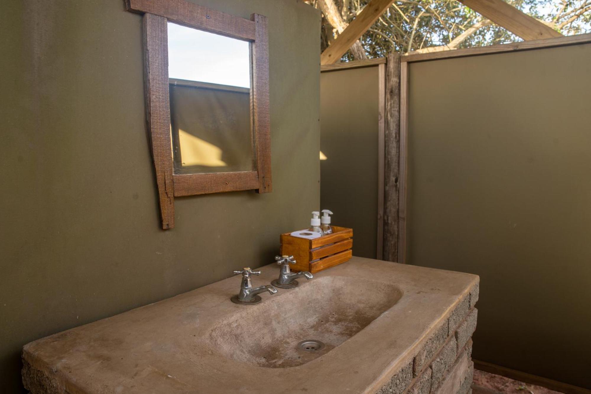 Bush Camp Glamping Village Luxe tent *